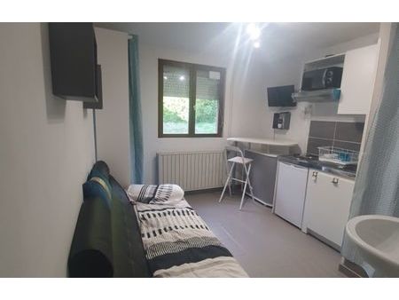 location appartement 1 pièce 12 m² maubeuge (59600)