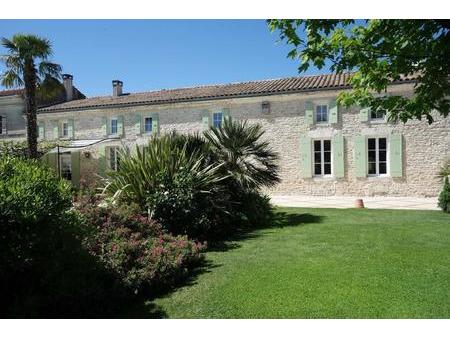 achat maison 6 pièces 258 m2 33710 pugnac immobiliere de l'estuaire