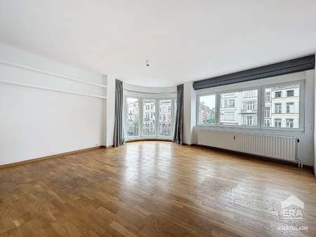 appartement à louer à ixelles € 1.290 (kr3k2) - era châtelain (schuman) | zimmo