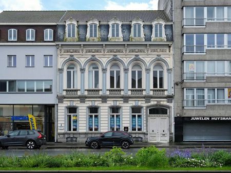 manoir  ancienne maison de notaire à vendre à eeklo