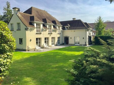 uccle - royal leopold club - villa de 7 chambres - piscine/p