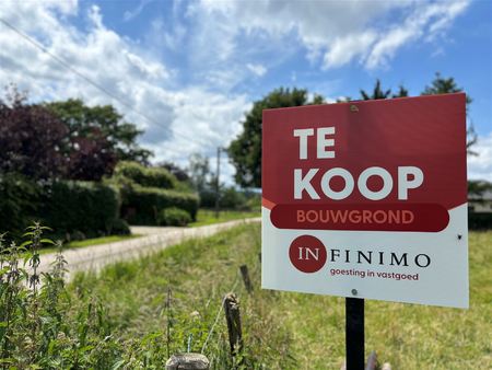 grond te koop in laarne