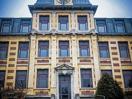 appartement de standing – bâtiment historique - 1 chambre