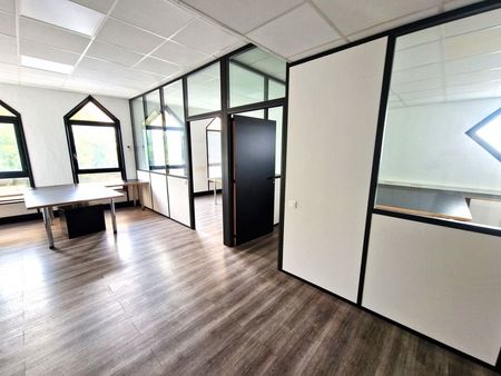 bureaux 57 m²