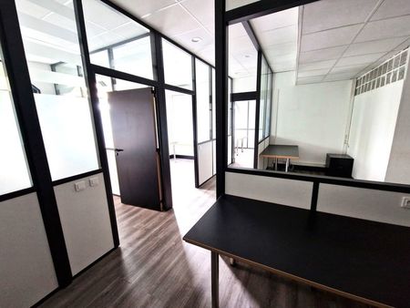 bureaux 66 m²