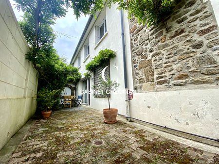 à louer à dinard appartement t3 de 86 m2