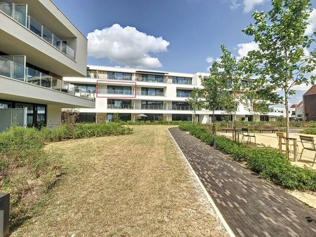 appartement de service avec 1 chambre à louer près du centr