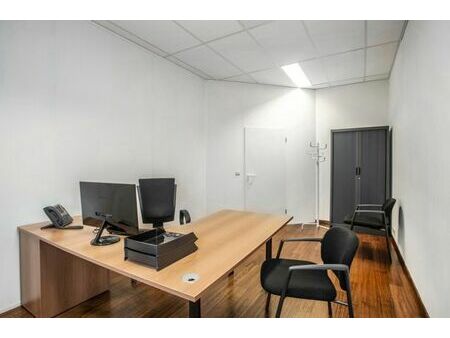 magnifique bureaux dans coworking | service all-in !