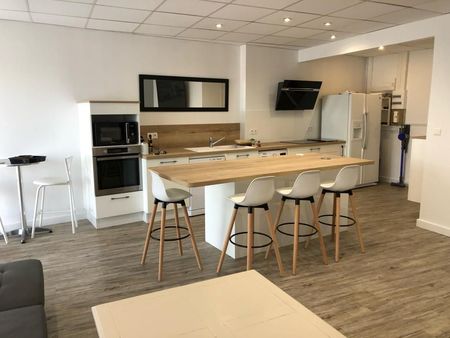 appartement de type 3 de 74m² en rez de chaussée