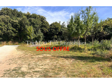 vente terrain 950 m² savignargues (30350)