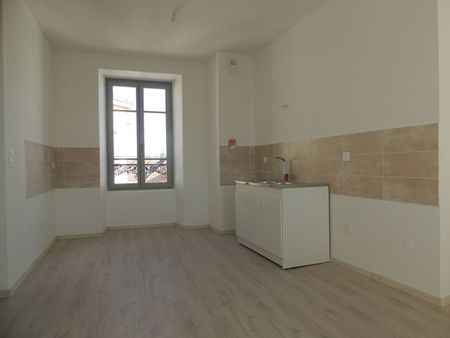 t3 50m² - beaurepaire – proche centre-ville