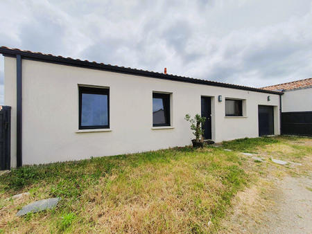 vente maison à soullans (85300) : à vendre / 85m² soullans