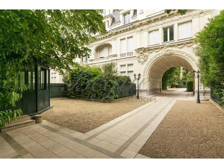 neuilly sur seine 92200 - appartement 137 m² - 4 chambres - cave