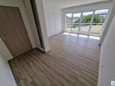 appartement rouen 3 pièce(s) 54.75 m2 + place de stationnement