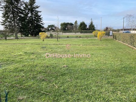 vente terrain 711 m²