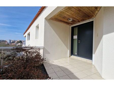 vente maison 5 pièces 181 m² la roche-sur-yon (85000)