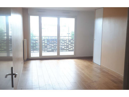 location appartement 3 pièces 62 m² fleury-mérogis (91700)