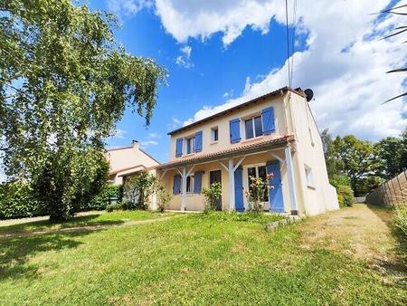 vente maison à haute-goulaine (44115) : à vendre / 120m² haute-goulaine