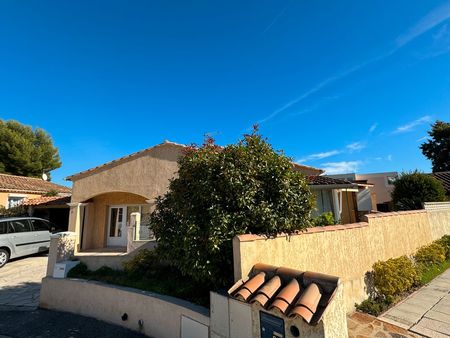 maison très proche plage de la favière