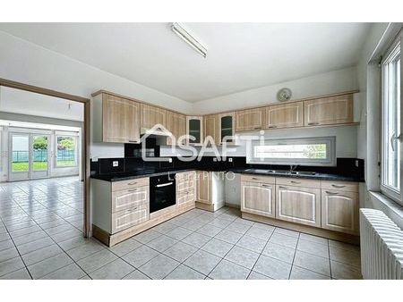 vente maison 8 pièces 166 m² pontfaverger-moronvilliers (51490)