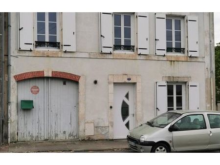 vente maison 4 pièces 86 m² ruffec (16700)