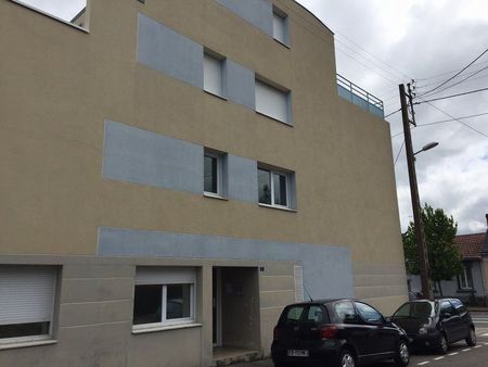 studio 1 pièce 19 m²