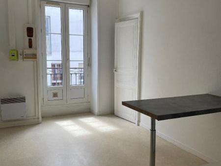 location appartement 2 pièces à nantes quartier chu (44000) : à louer 2 pièces / 30m² nant