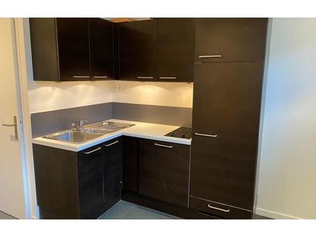 location appartement 2 pièces 27 m² lyon 1 (69001)