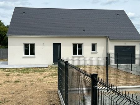 location maison neuve (3 chambres) - la fleche