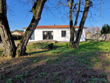 vente maison à vieillevigne (44116) : à vendre / 91m² vieillevigne