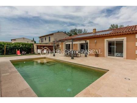 exclusivité ! belle villa plain-pied avec piscine en drôme provençale à suze-la-rousse