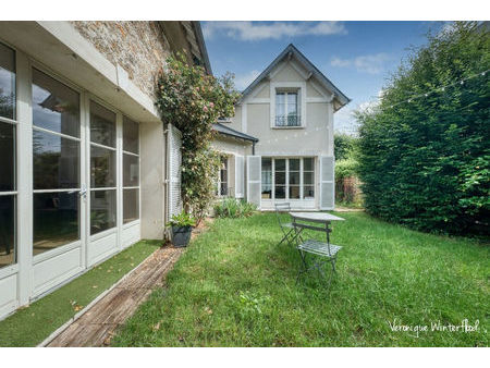 a vendre maison de caractère 160 m² à le chesnay | capifrance