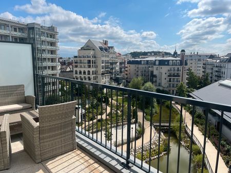 superbe t2 neuf 45 m² - vue mont valérien – balcon 9m² + parking