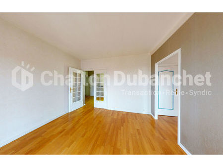 location appartement 3 pièces 72 m² roanne (42300)