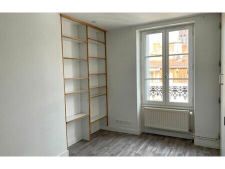 location appartement 2 pièces 32 m² clermont-ferrand (63000)