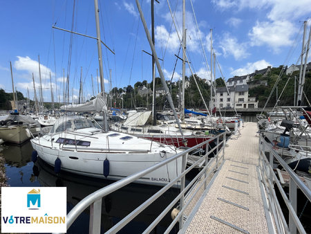 a vendre en exclusivité sur le port de morlaix  bel appartem