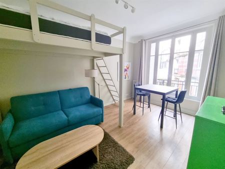 studio meublé de 24 80m²