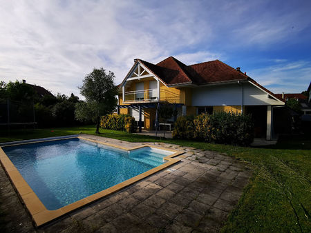 idron au calme belle maison t6 meublé de 151 m² avec piscine 4x8 et 1000 m² de jardin