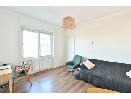 location meublée appartement 2 pièces 49.73 m²