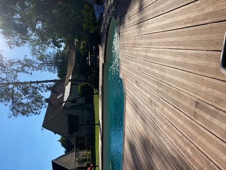 proprieté avec deux maisons  piscine et terrain arboré