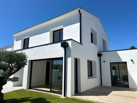 maison de standing à la rochelle