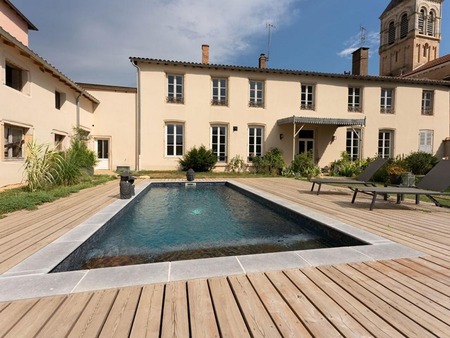 hotel particulier de qualité à belleville-en-beaujolais