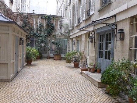 maison à paris 8ème