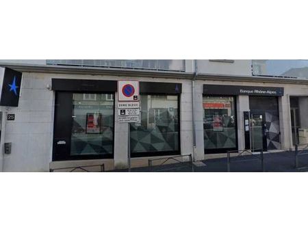 local commercial 133 m²