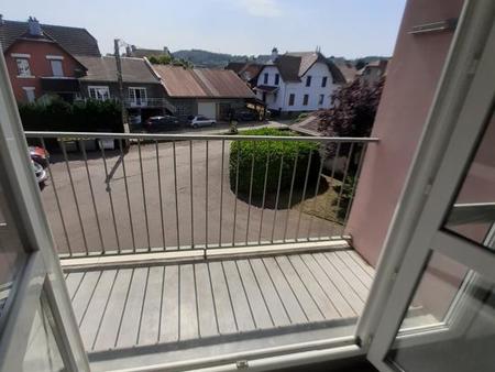 t3 avec balcon proche centre melisey