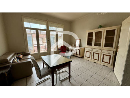 pertuis - appartement type 2 de 40 m2 hab - terrasse 10m2