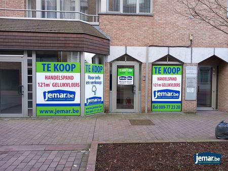 commercieel te koop in genk