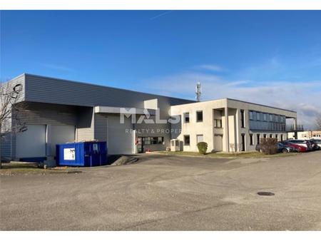 location d'entrepôt de 2 282 m² à chaponnay - 69970