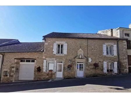 vente maison 10 pièces 230 m²