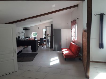 appartement t2 les avirons